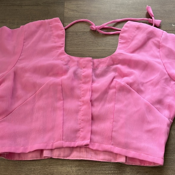 Pink Saree - Picture 4 of 8